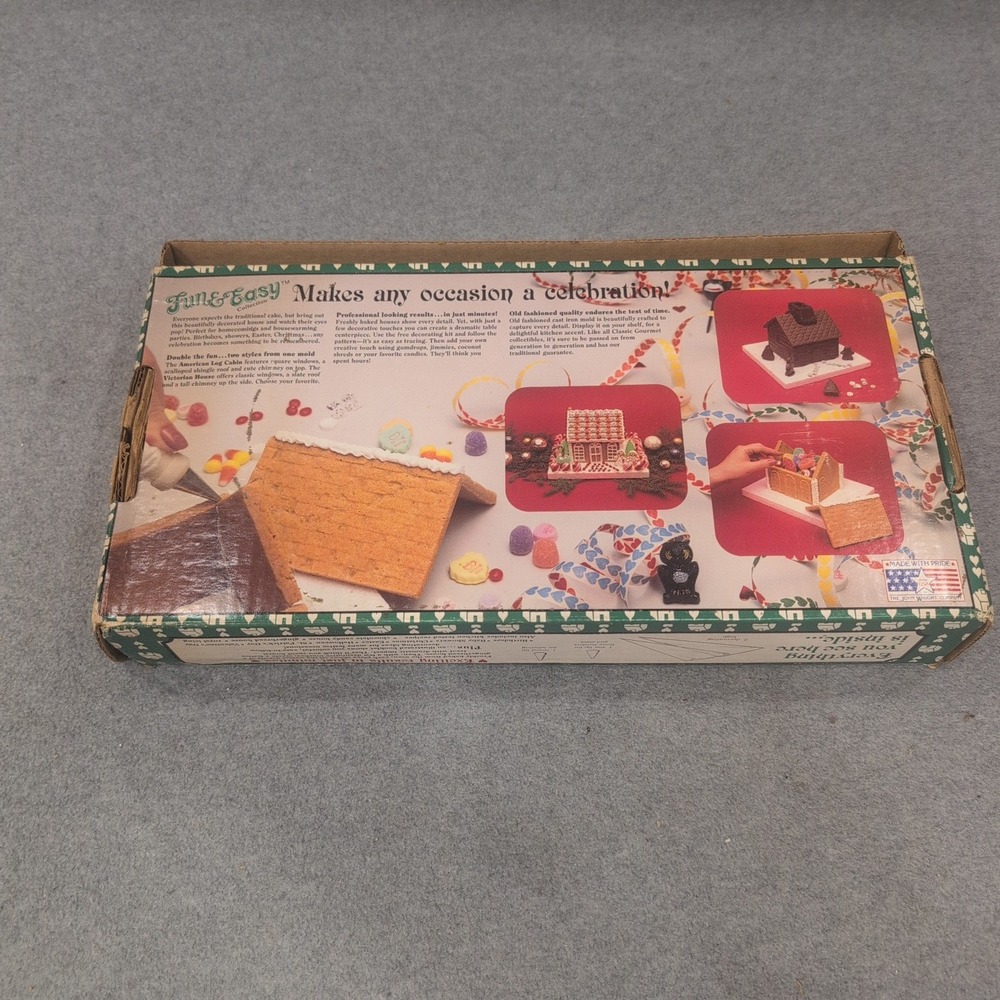John Wright Fun & Easy All Occasion Gingerbread House Cast Iron Mold Kit 73-028 - Picture 3 of 8
